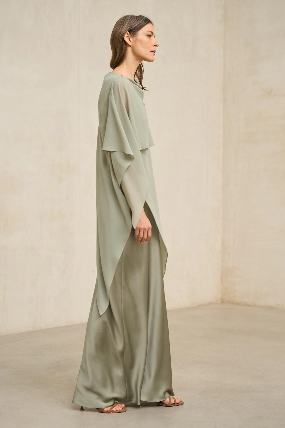 Kaedryn dress in sage green - Image 6