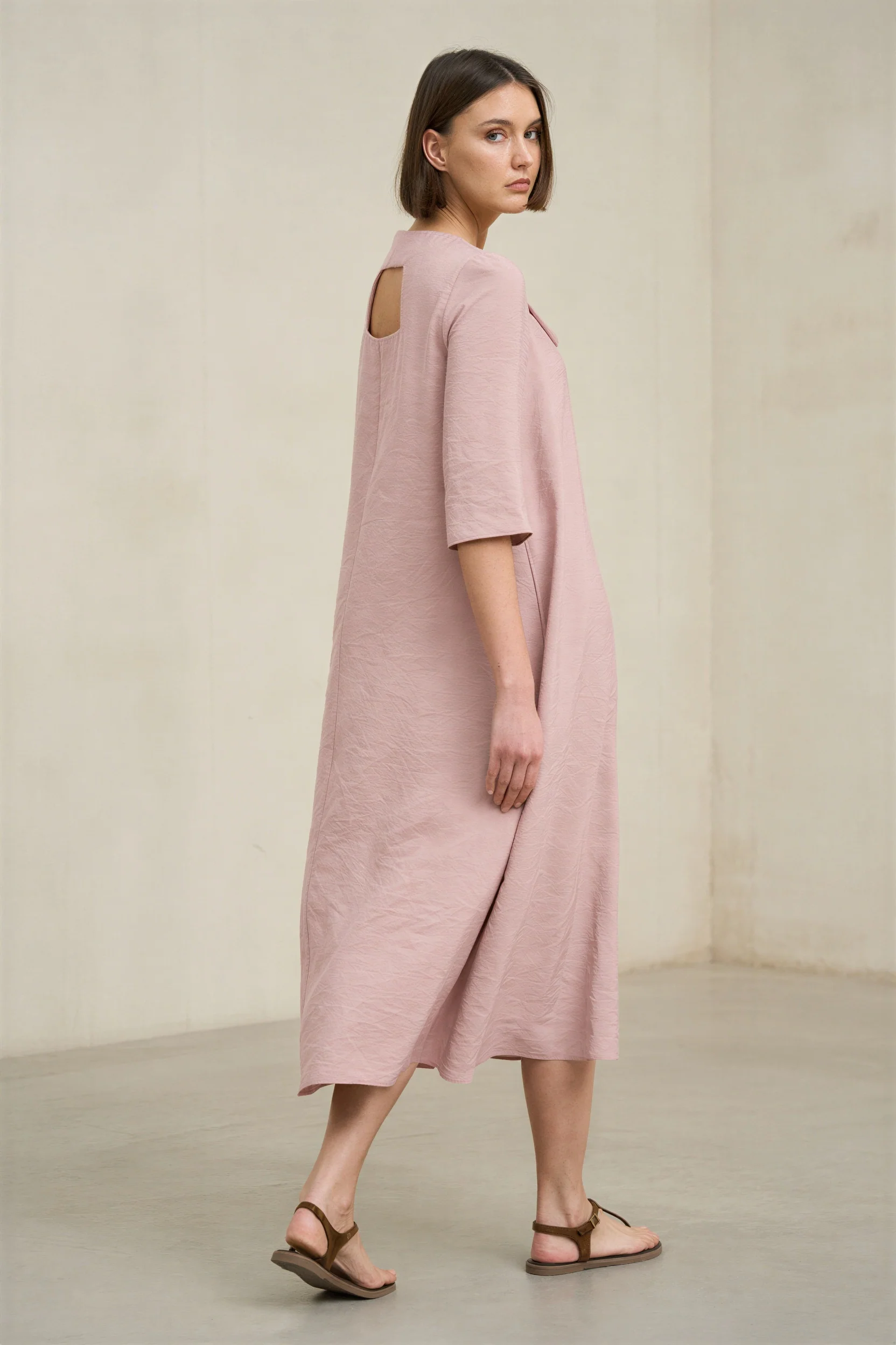Lurien pink dress - Image 2