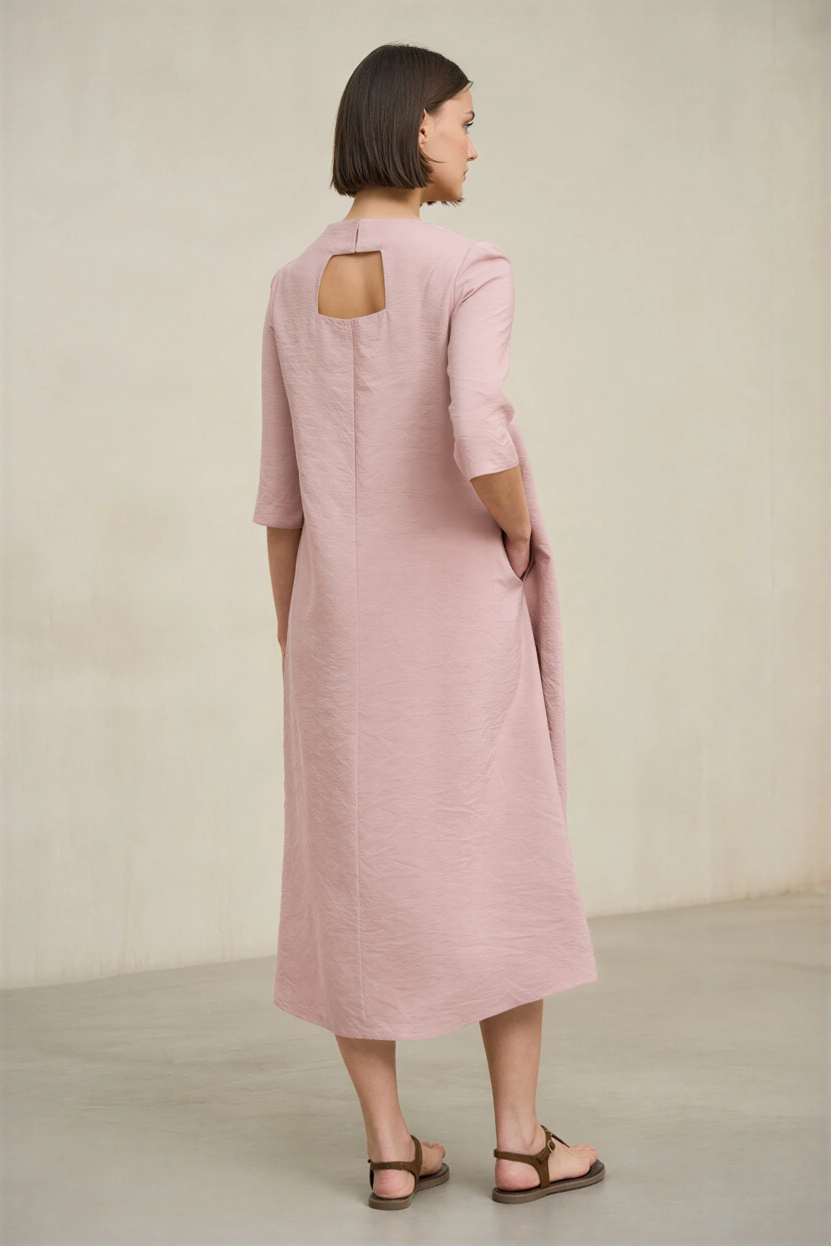 Lurien pink dress - Image 3