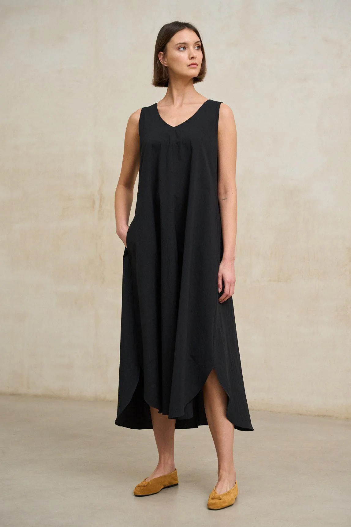 Serely black dress - Image 3